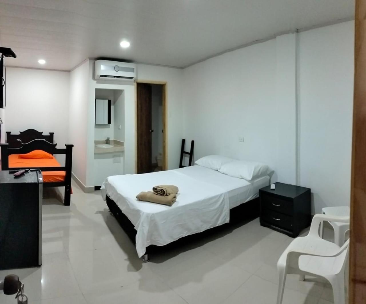 Apartamentos Y Habitaciones Alvaro Vaca San Andrés Εξωτερικό φωτογραφία