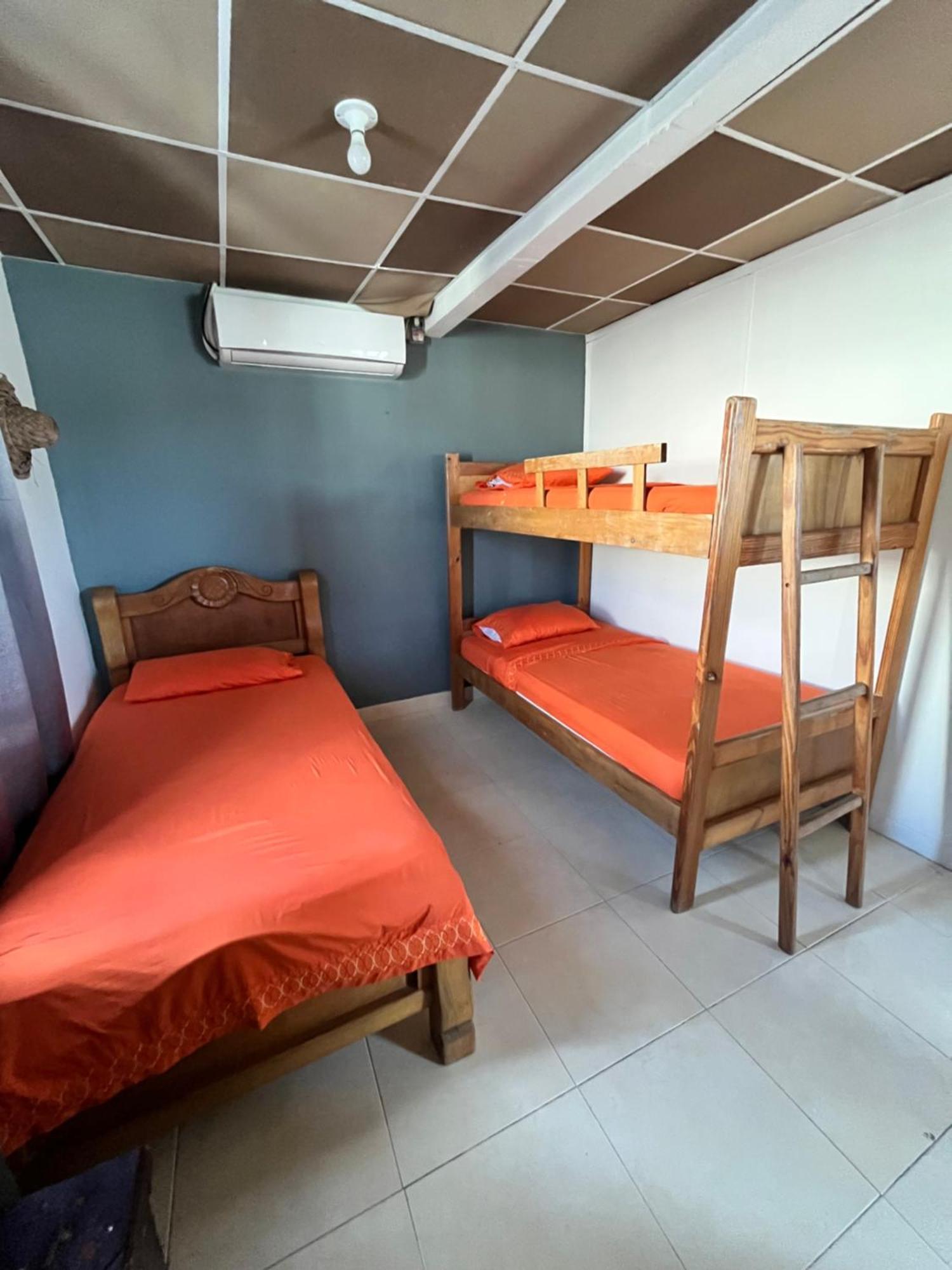 Apartamentos Y Habitaciones Alvaro Vaca San Andrés Εξωτερικό φωτογραφία